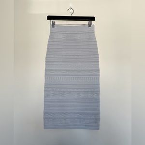 Babaton
Bodycon Tube Skirt